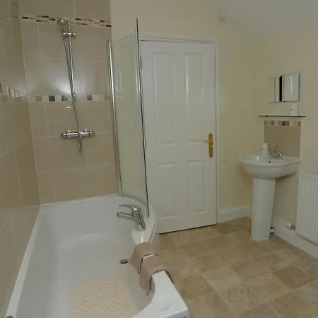Dale View Lochiel House Holiday home *